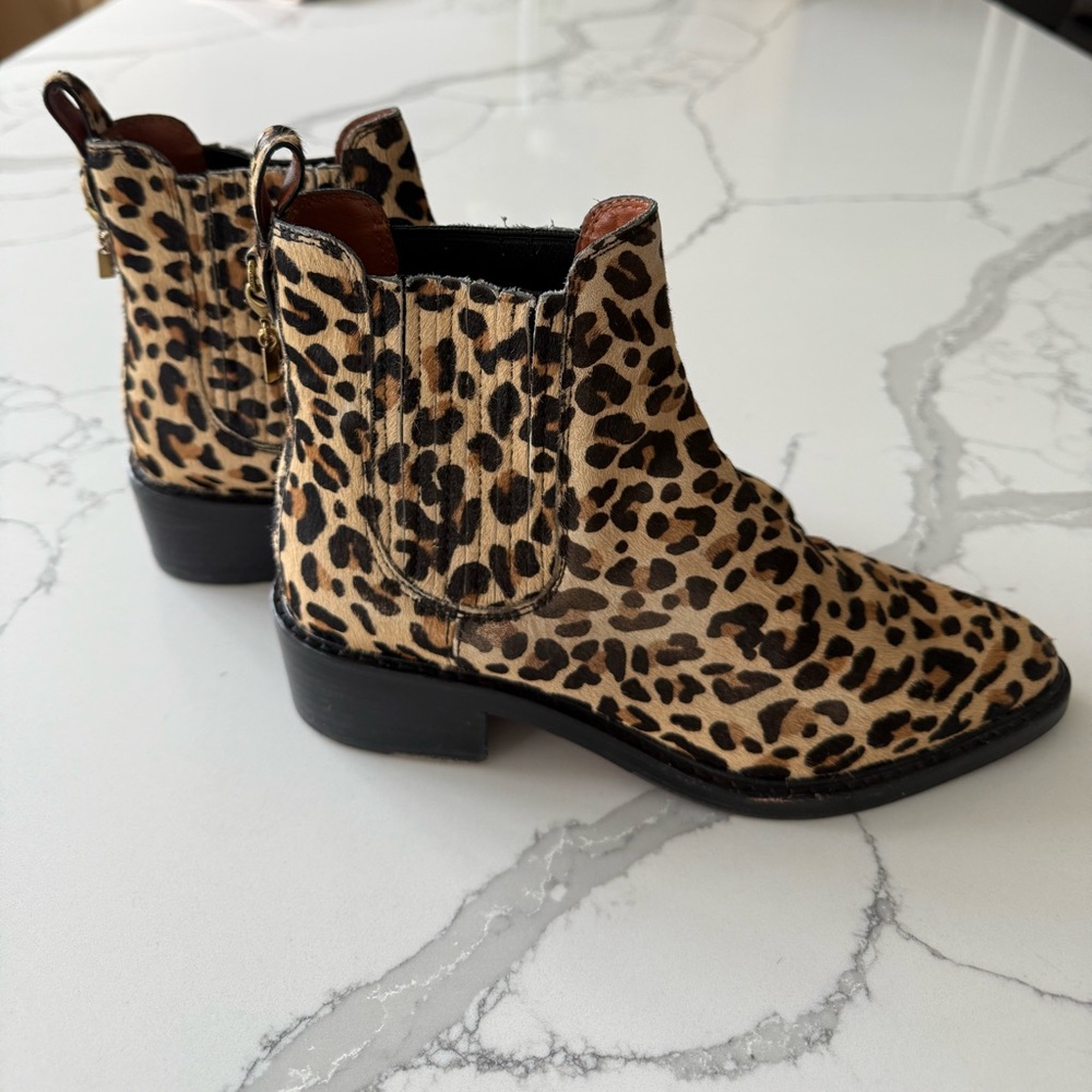 Coach Bowery Chelsea Calf Fur Cheetah Print Booties 7.5